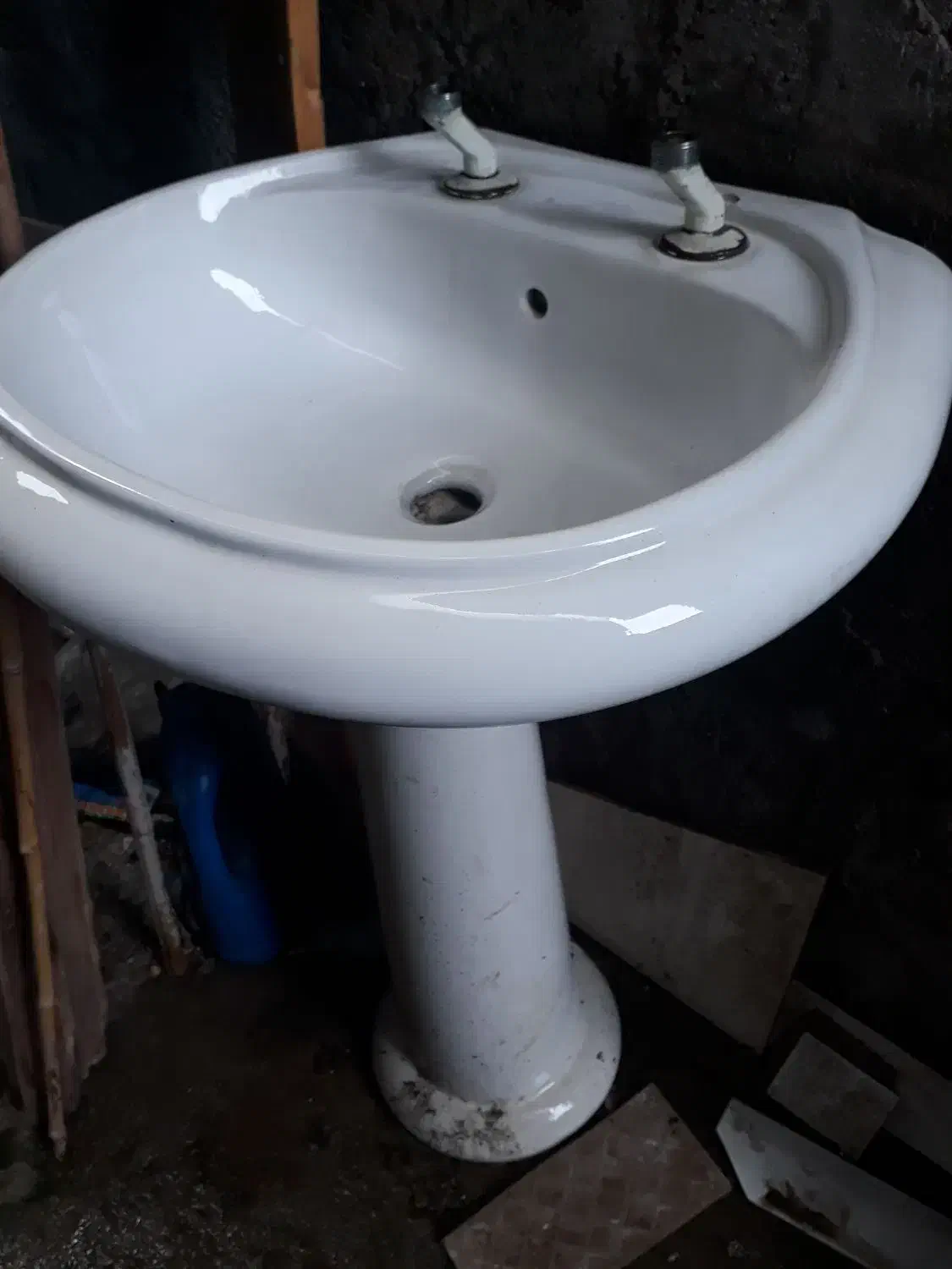 ظرفشویی و روشویی|لوازم حمام|صومعهسرا, |دیوار