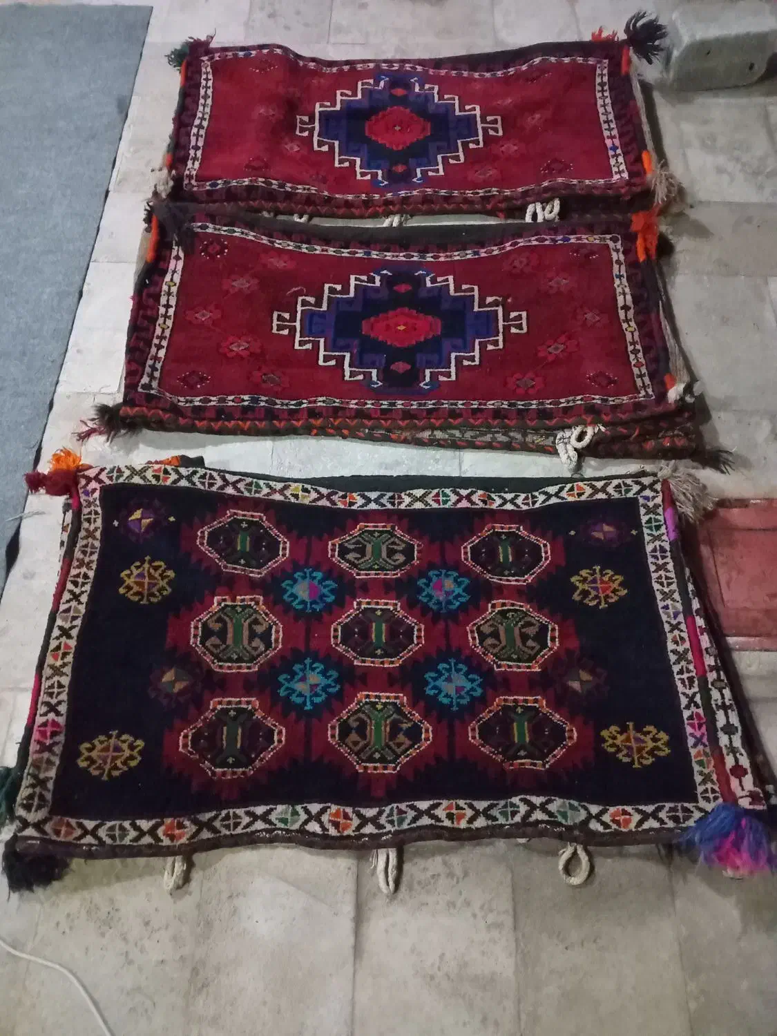 قالی دست باف با قدمت ۳۳ سال|فرش|ماکو, |دیوار