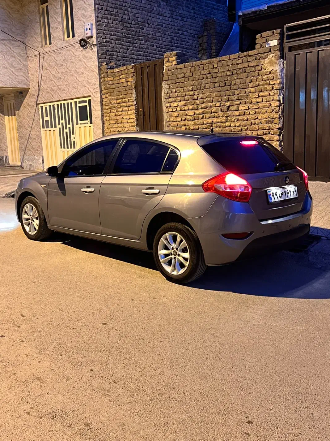 برلیانس h320 اتومات ۹۷|خودرو سواری و وانت|خرم‌آباد, |دیوار