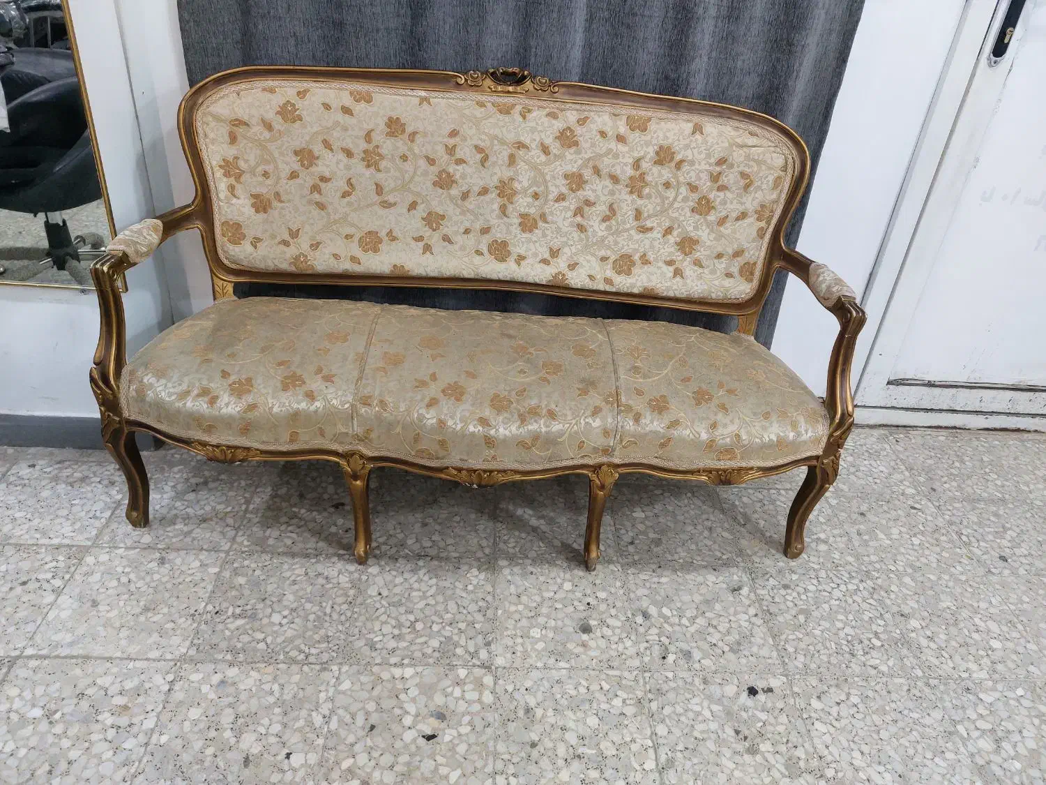 مبل|مبلمان خانگی و میز عسلی|تالش, هشتپر|دیوار