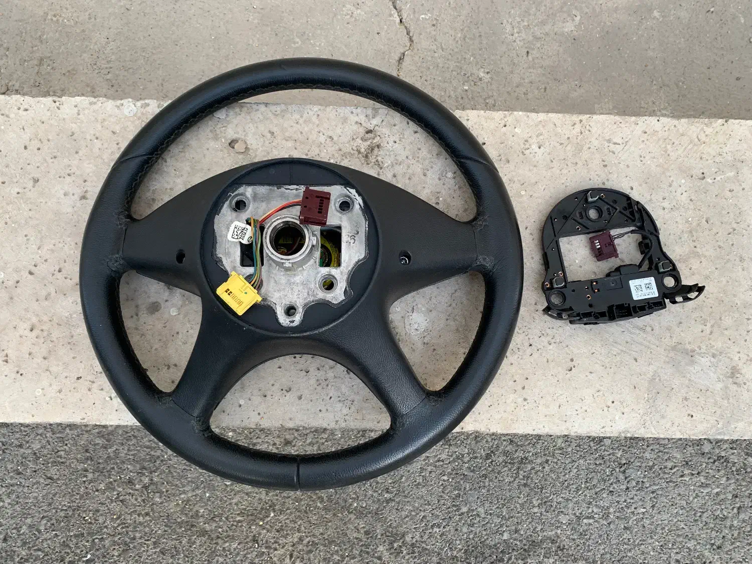 فرمان بنز|قطعات یدکی و لوازم جانبی|تهران, زیبادشت|دیوار