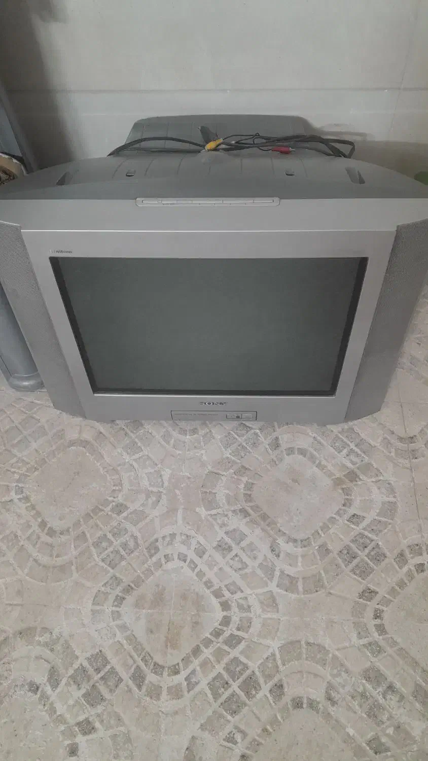 تلویزیزیون رنگی سونی|تلویزیون و پروژکتور|کاشان, رسالت|دیوار