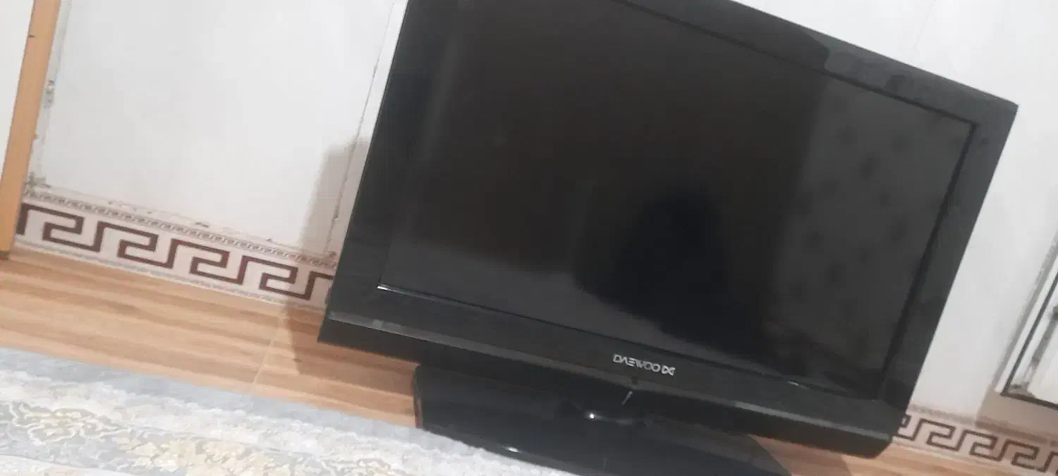 تلویزیون ۳۲ اینج نو|تلویزیون و پروژکتور|اسلام‌شهر, شهرک قائمیه|دیوار