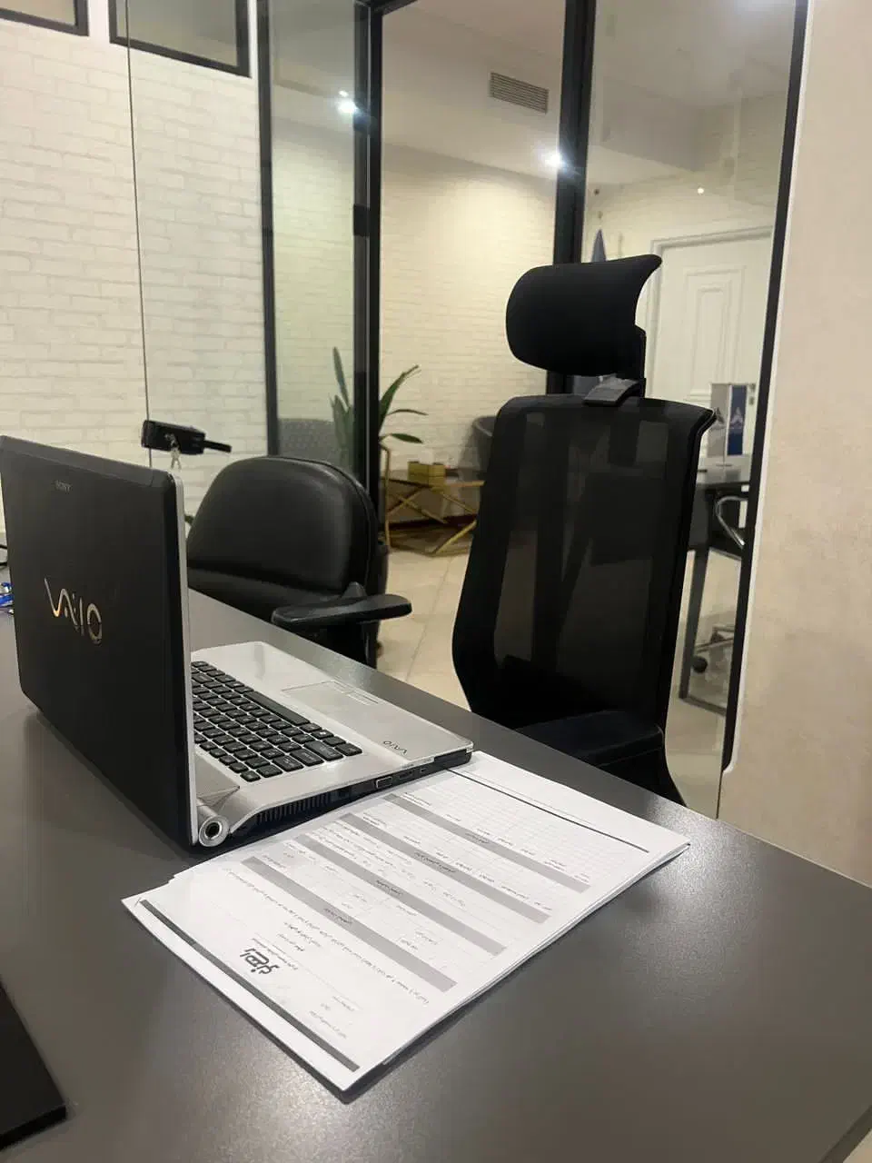 استخدام منشی تلفنی|استخدام بازاریابی و فروش|تهران, فلسطین (میدان انقلاب)|دیوار