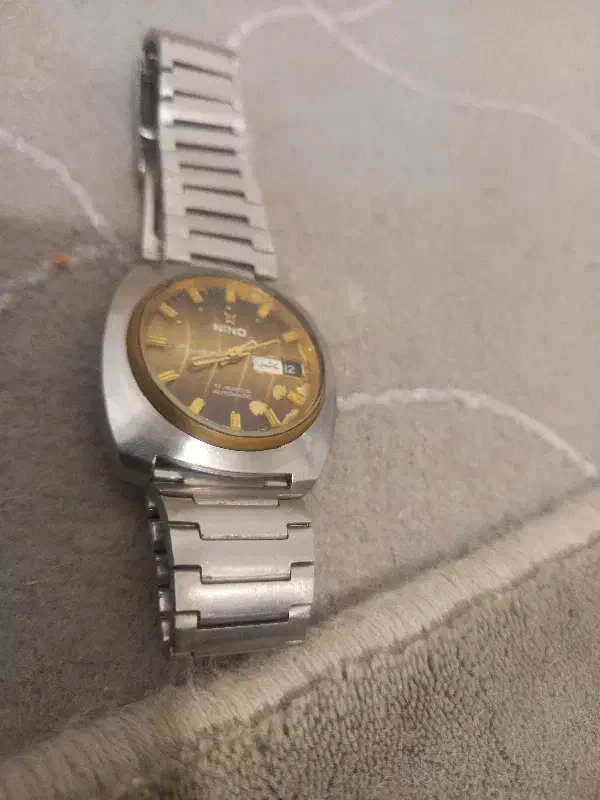 ساعت مچی آنالوگ|ساعت|نهاوند, |دیوار