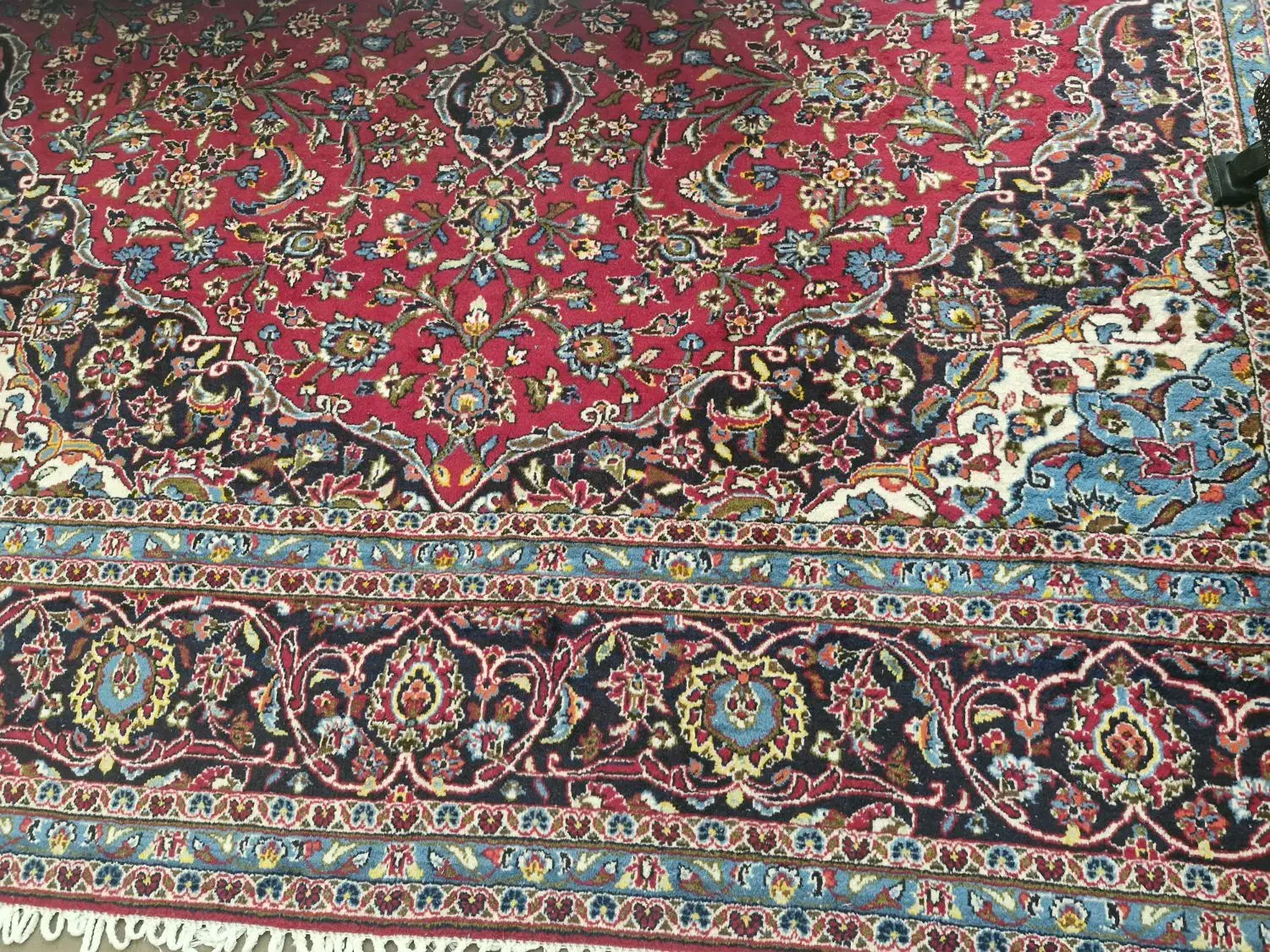 فرش دستباف و پشتی|فرش|بروجرد, |دیوار