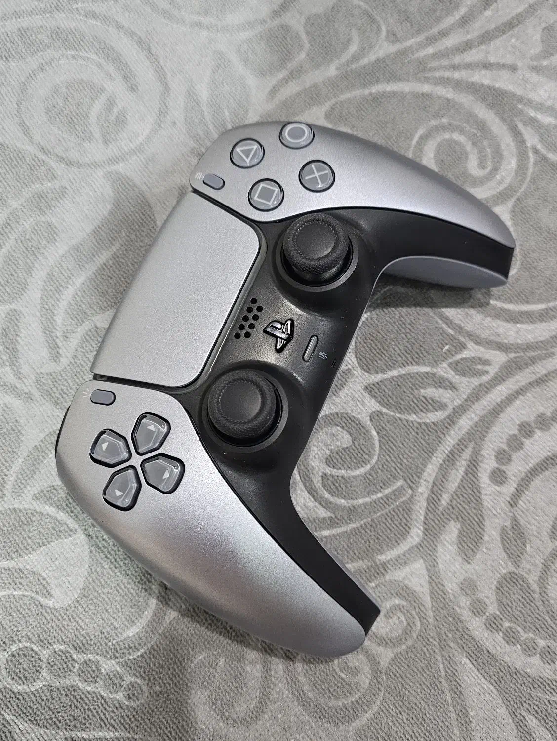 دسته PS5 Silver|کنسول، بازی ویدئویی و آنلاین|تهران, جنت‌آباد شمالی|دیوار