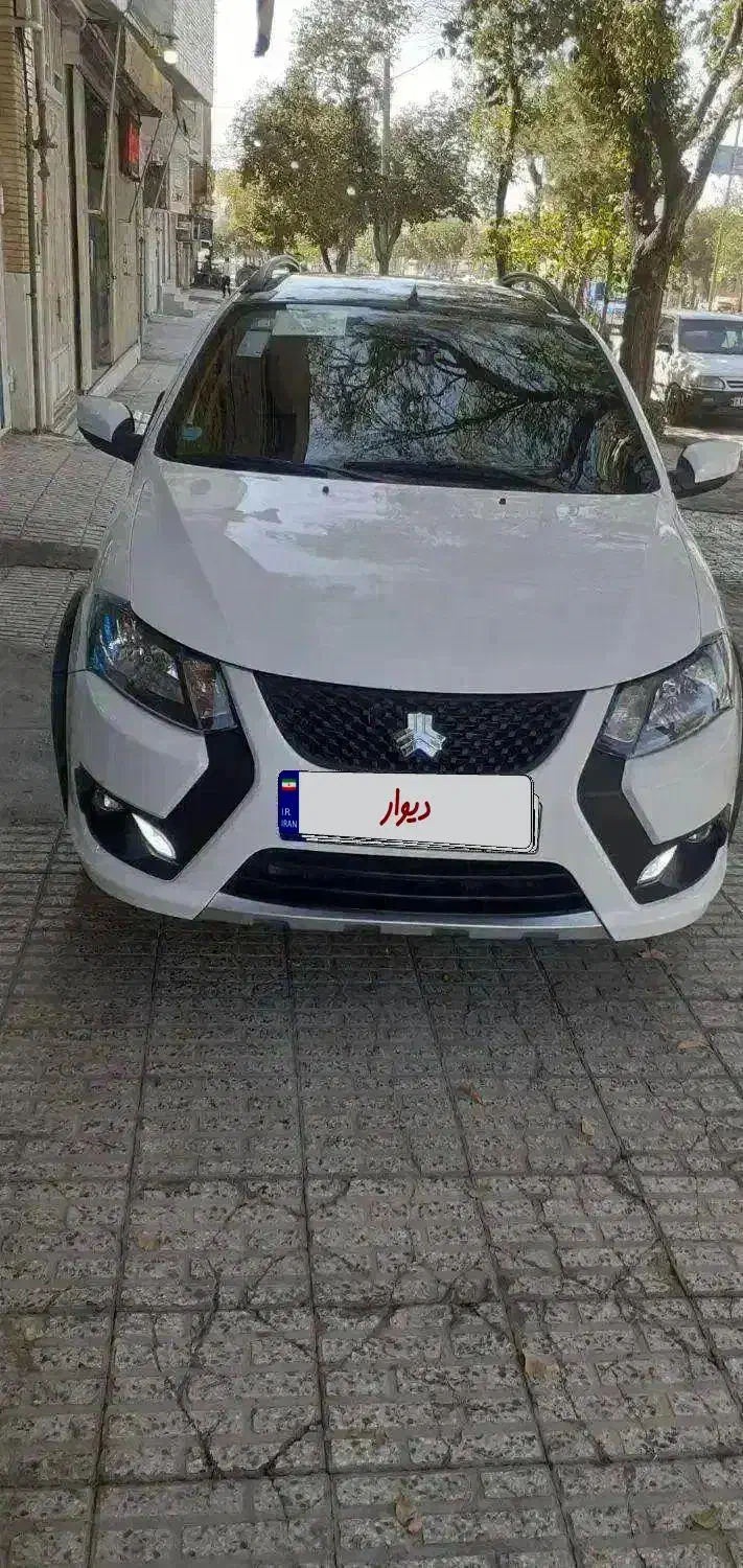 کوییک GXR سفید مشکی با رینگ آلومینیومی|خودرو سواری و وانت|لنجان, |دیوار