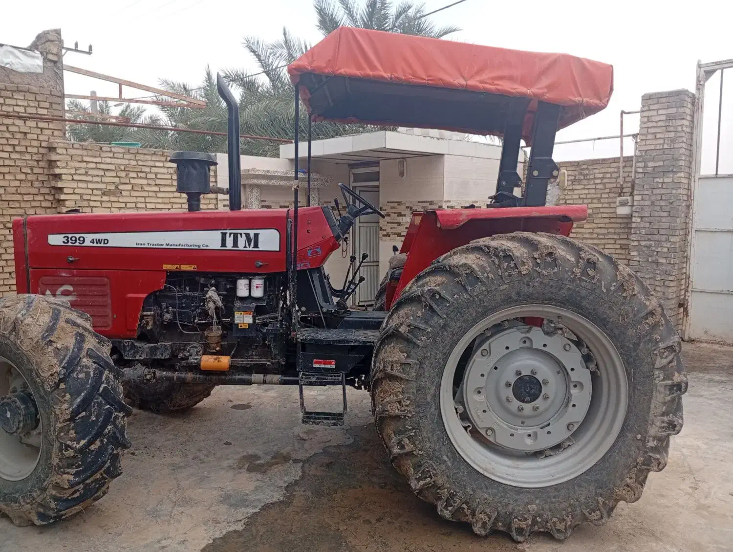 دغاغله|خودرو سنگین|باوی, |دیوار