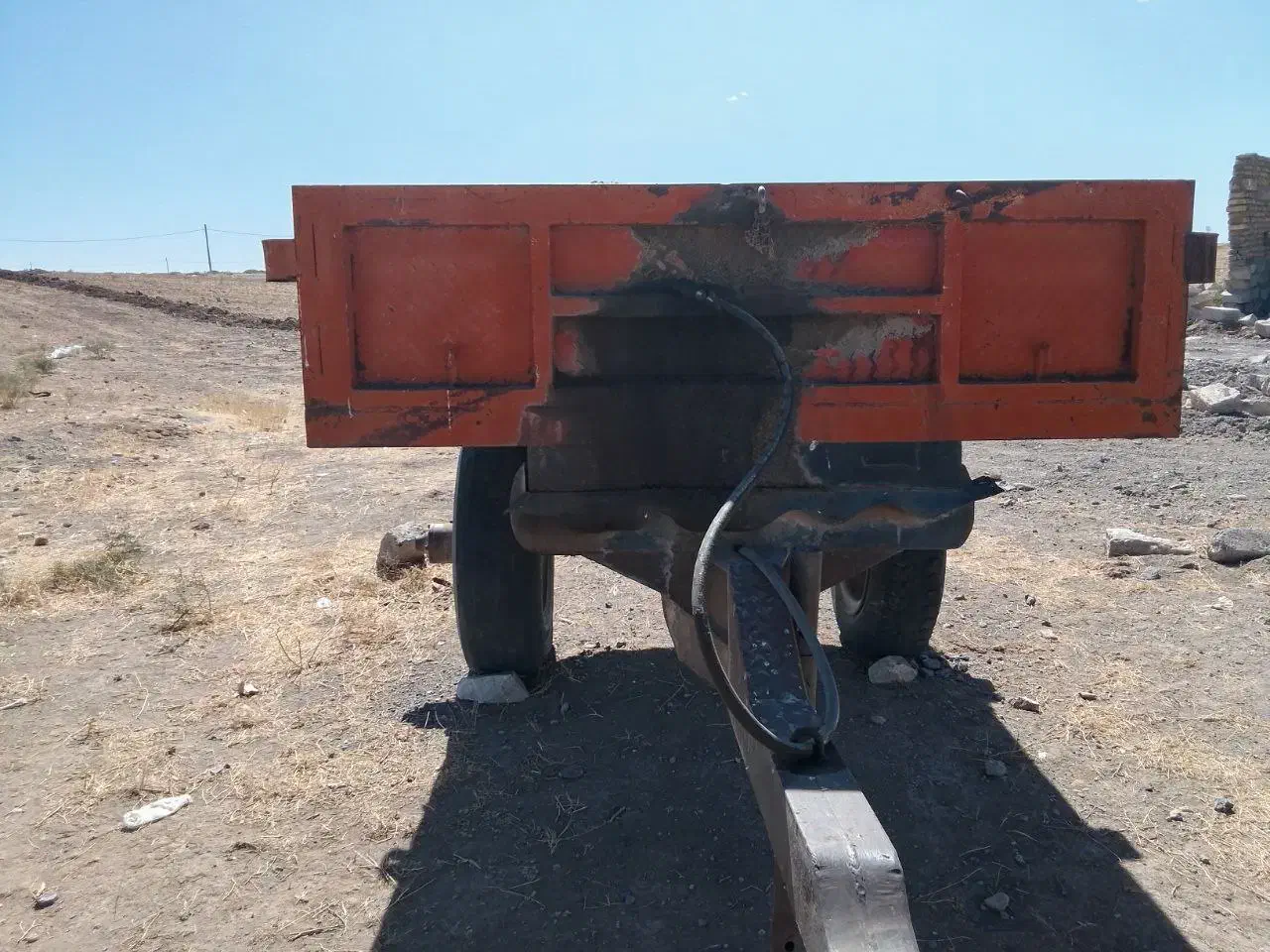 تریلی تراکتور|خودرو سنگین|میانه, |دیوار