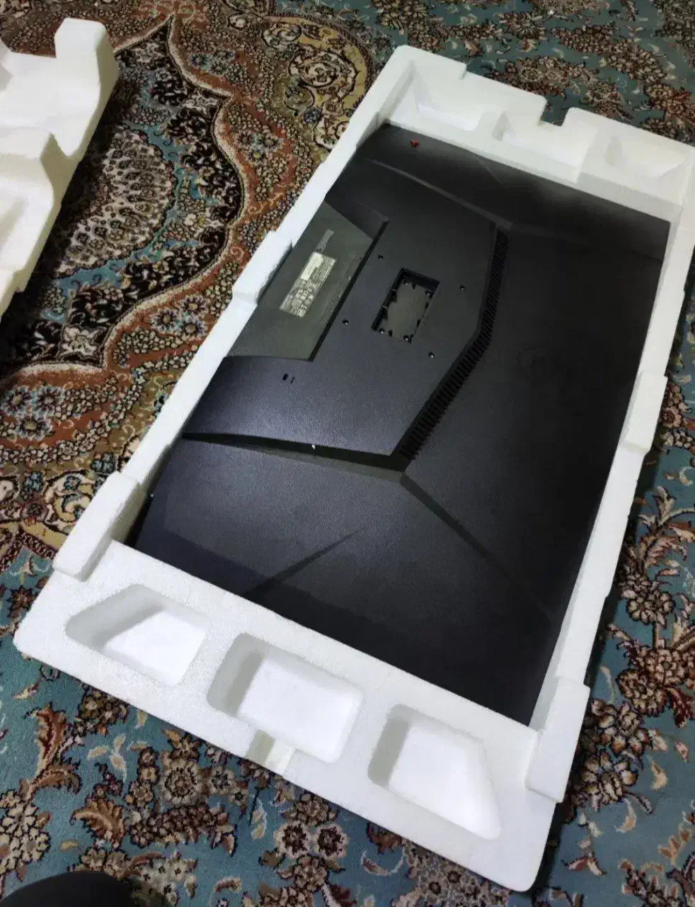 مانیتور منحنی 32 اینچ|قطعات و لوازم جانبی رایانه|بیرجند, |دیوار