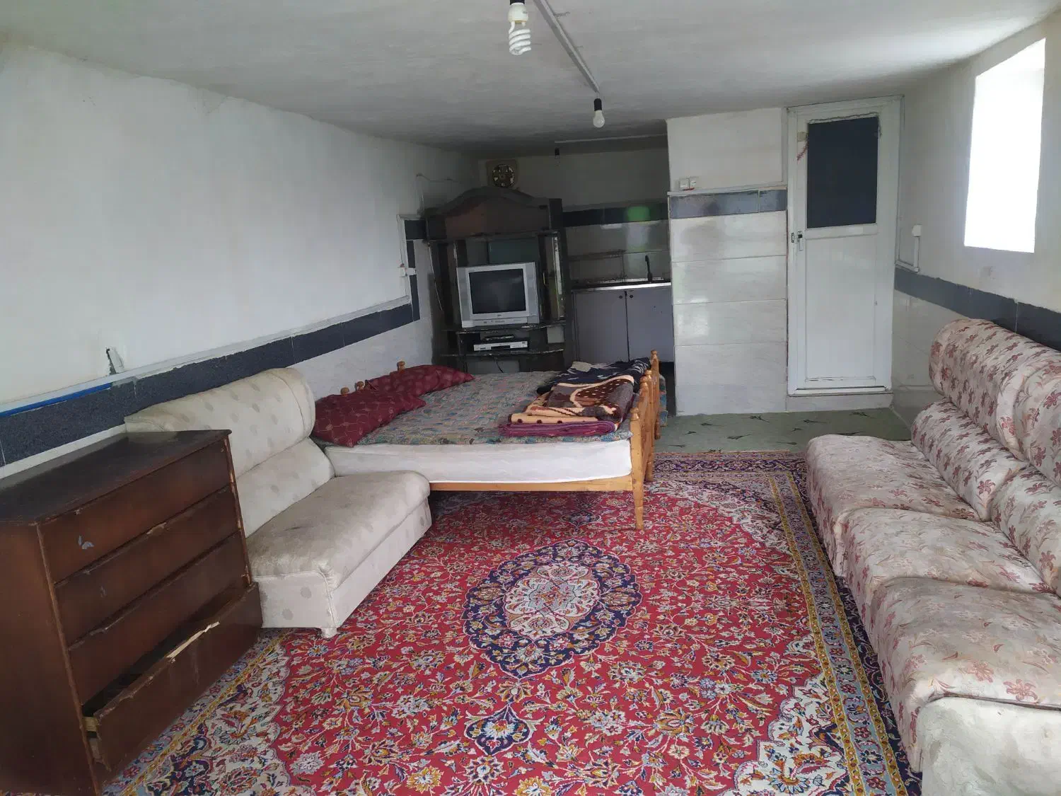 سوییت تکخواب دوخواب اجاره روزانه کارگری|اجارهٔ کوتاه‌مدت آپارتمان و سوئیت|فرح آباد, |دیوار