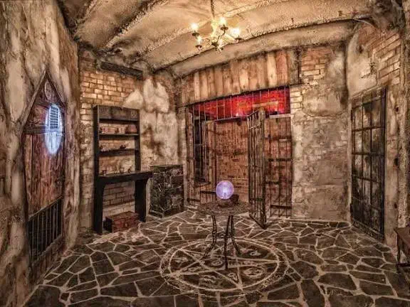 اتاق فرار|فعالیت داوطلبانه|تبریز, |دیوار