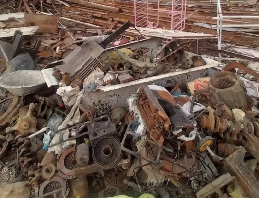 خرید و فروش آهن سنگین بار و شرکتی و کارخانه ای|عمدهفروشی|مشهد, شهرک صنعتی توس|دیوار