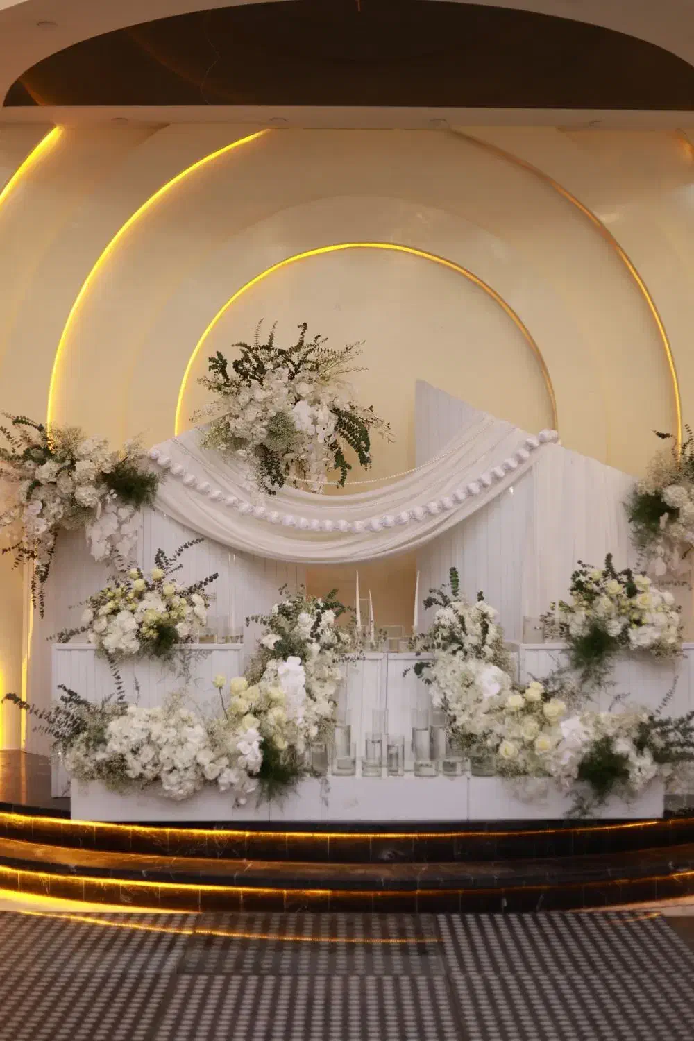 تشریفات باغ تالار عقد عروسی مشاوره رایگان|خدمات پذیرایی، مراسم|اصفهان, همدانیان|دیوار