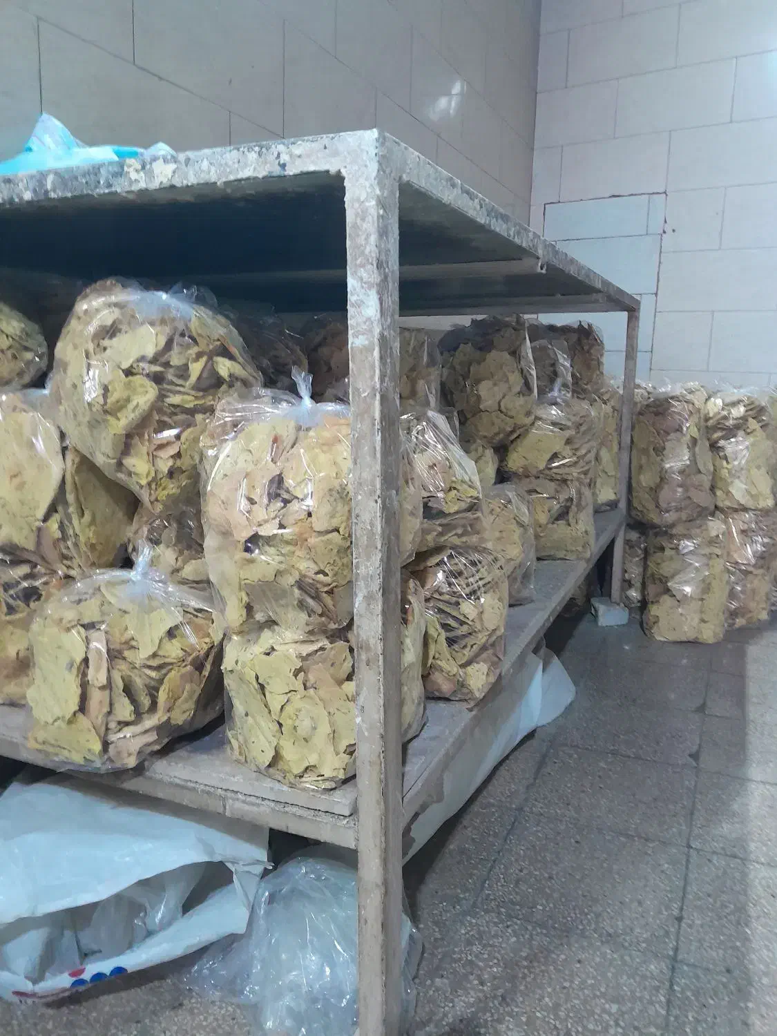 بسته یک کیلوی ۷۰|ظروف نگهدارنده، پلاستیکی، یک‌بارمصرف|یزد, |دیوار