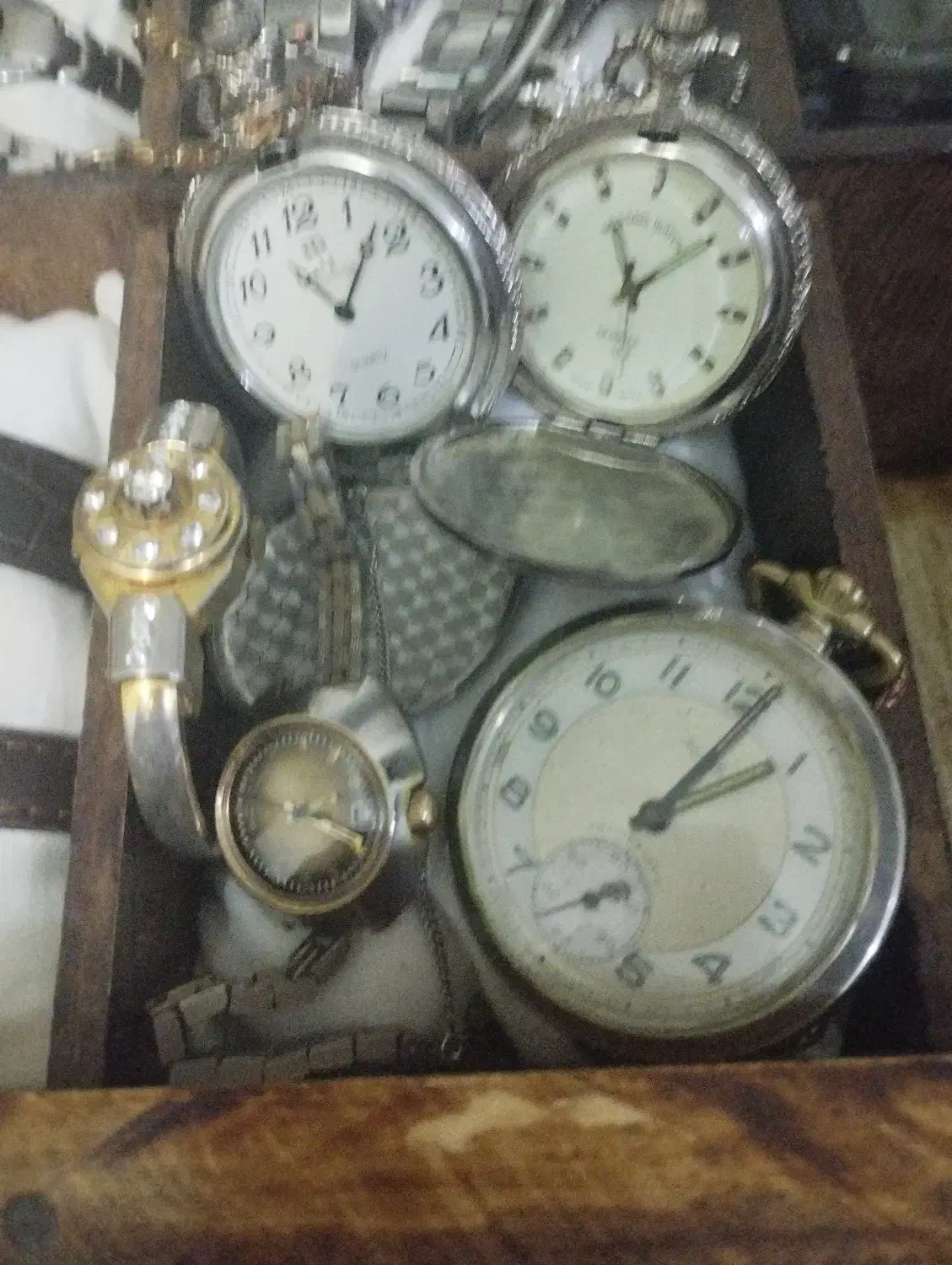 ساعتهای عتیقه آلمانی و فرانسوی کوکی|ساعت|حمیدیا, |دیوار