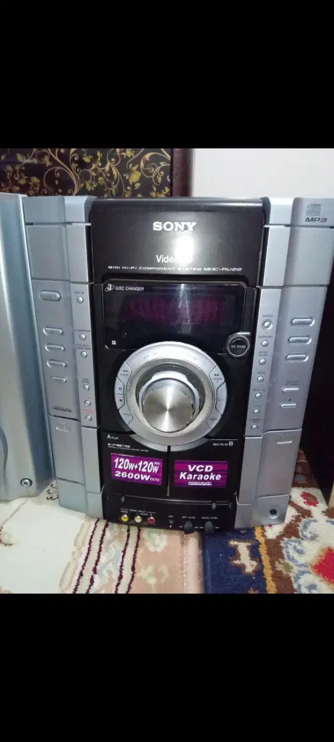 ظبط سونی در حد آکبند ‌واقعا عتیقه|سیستم صوتی خانگی|تهران, علم و صنعت|دیوار