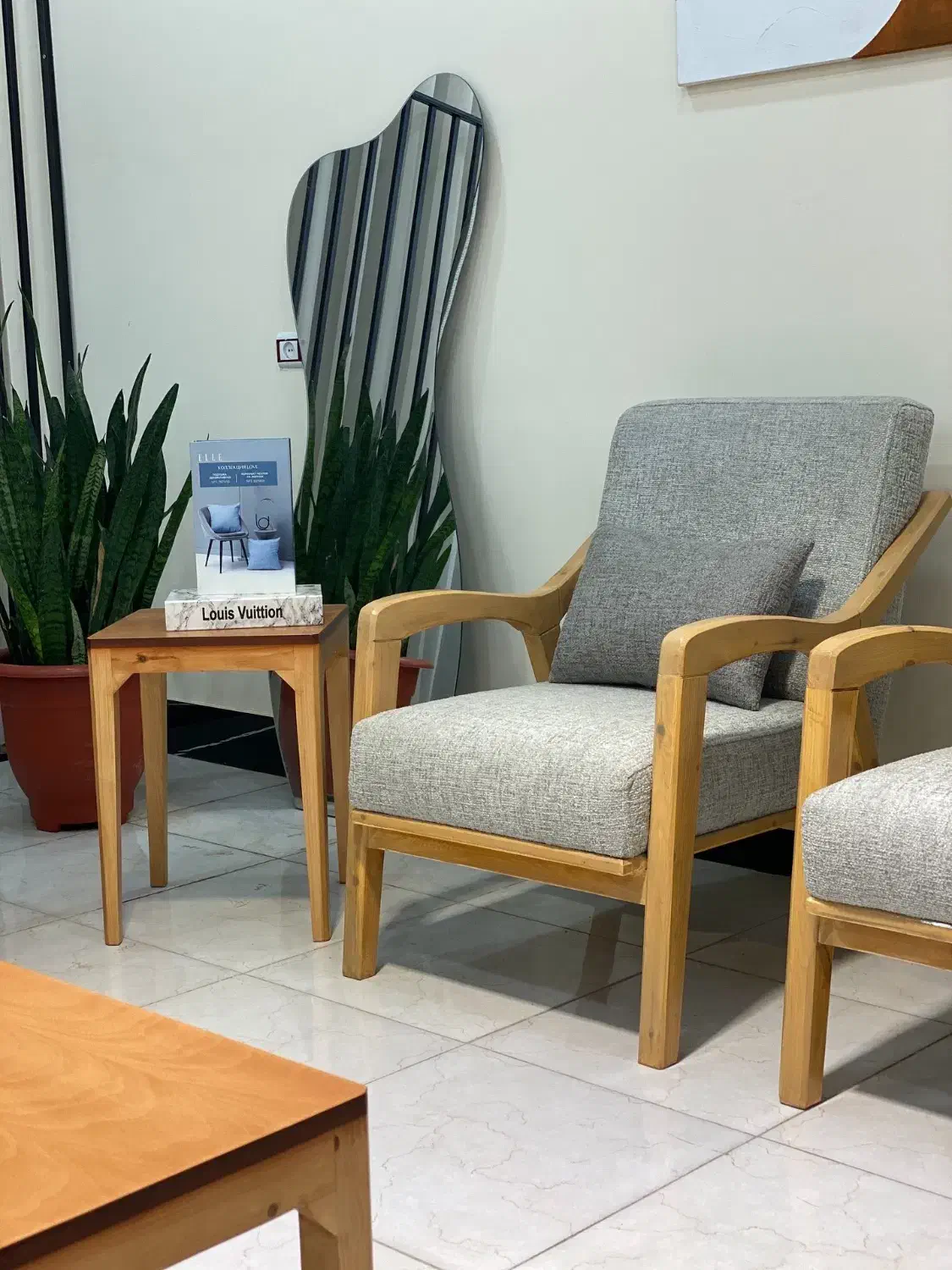 کد ۷۰۹ تختشو|مبلمان خانگی و میز عسلی|مشکین‌دشت, |دیوار