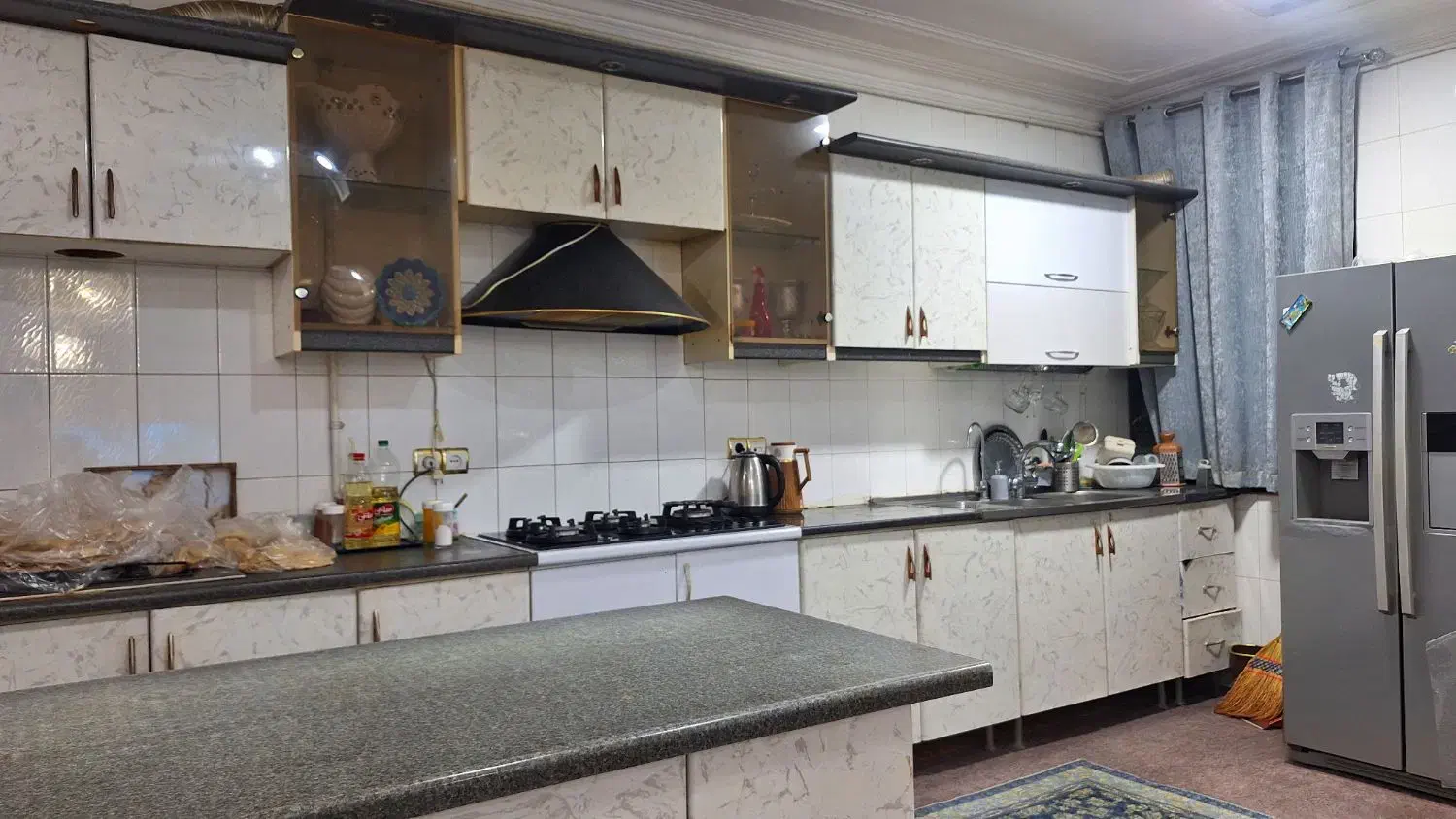 ۱۰ متر کابینت ام دی اف با هود و گاز صفحه ای|جاکفشی، کمد، دراور|بوشهر, |دیوار