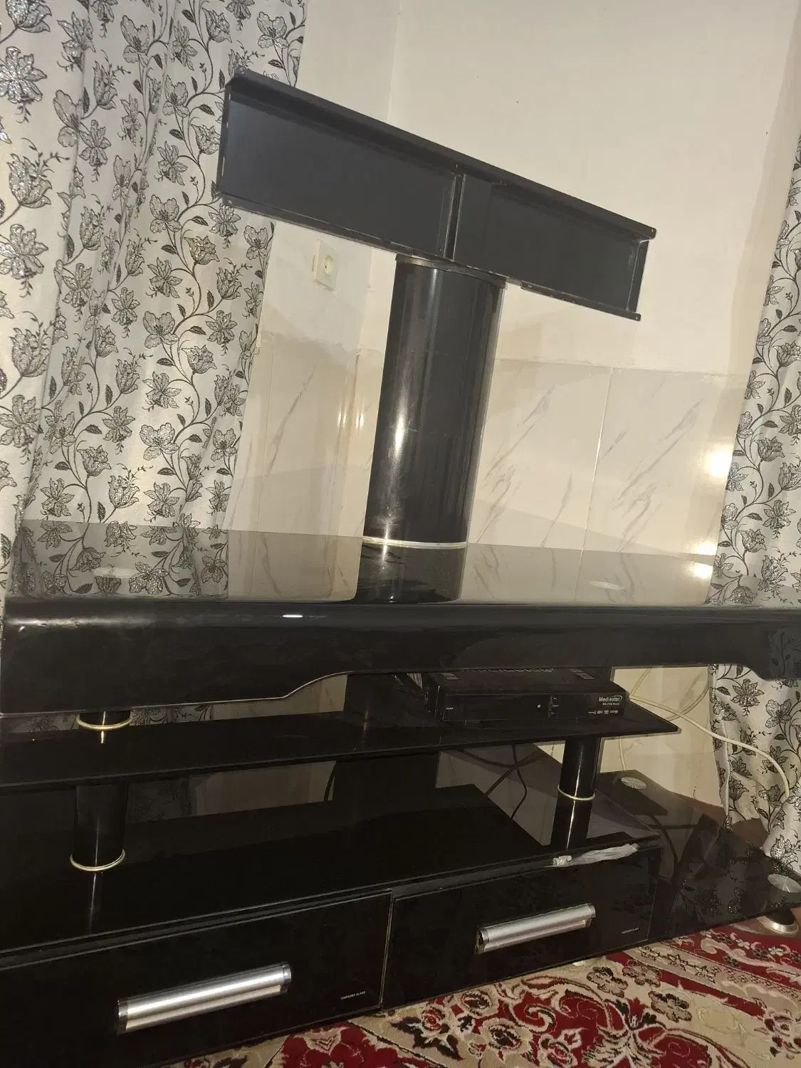 زیر تلویزیونی شیشی|میز تلویزیون|گرگان, |دیوار