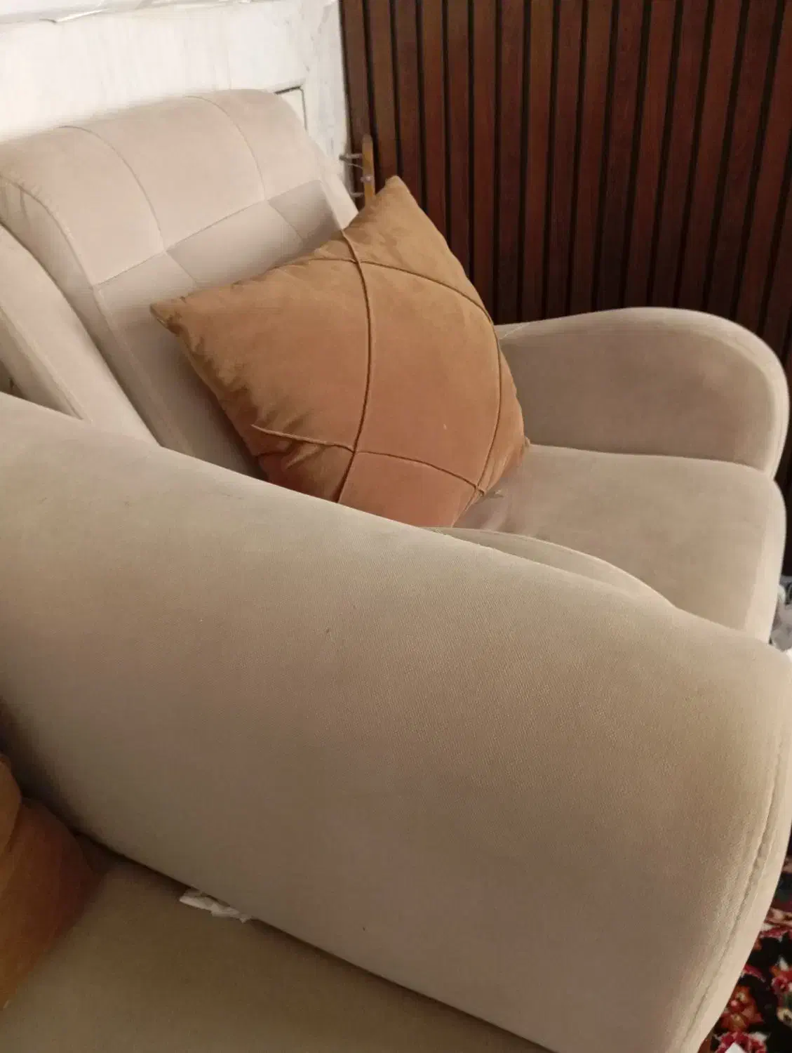 مبل راحتی|مبلمان خانگی و میز عسلی|کاشان, قطب راوندی|دیوار