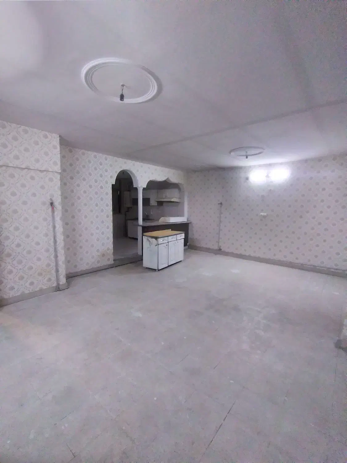 اجاره آپارتمان ۸۰ متری ۱ خوابه طبقه ۳ در والفجر|اجارهٔ آپارتمان|تهران, افسریه شمالی|دیوار