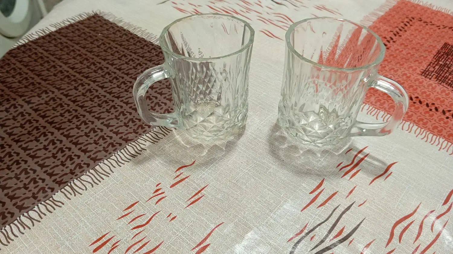 استکان|ظروف سرو و پذیرایی|ری, شهادت|دیوار