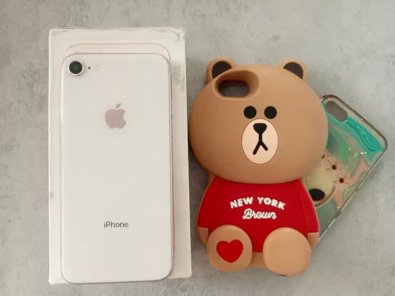 iPhone 8|موبایل|شیراز, احمدی جنوبی|دیوار