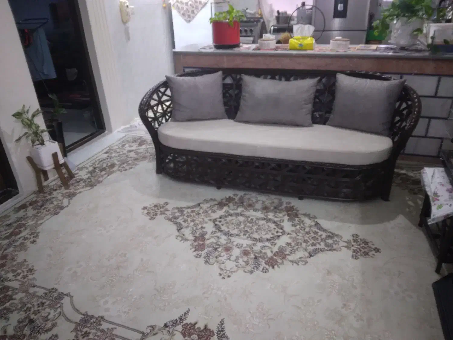 فروش مبل ۵ نفر حصیری|مبلمان خانگی و میز عسلی|قائمشهر, |دیوار