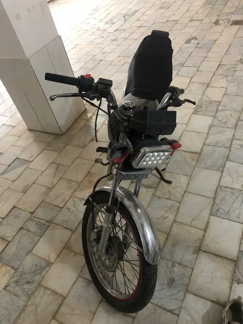 موتور سیکلت مدل ۹۳ نیکتاز ۲۰۰سی سی|موتورسیکلت|بوئین و میاندشت, |دیوار