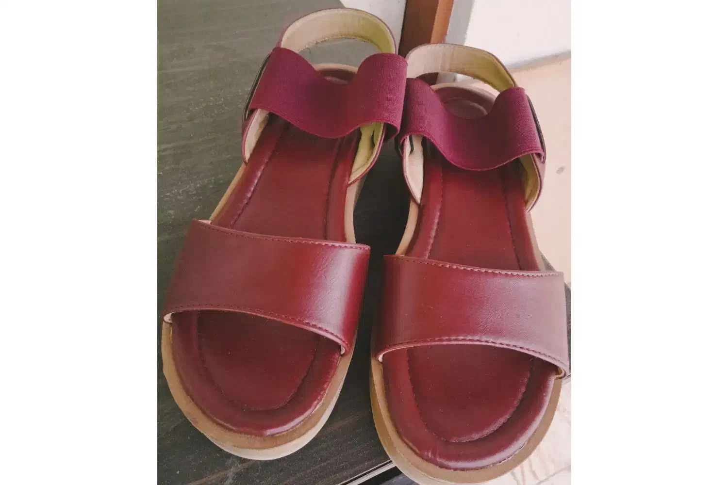 کفش اداری|کیف، کفش، کمربند|قائم‌شهر, |دیوار