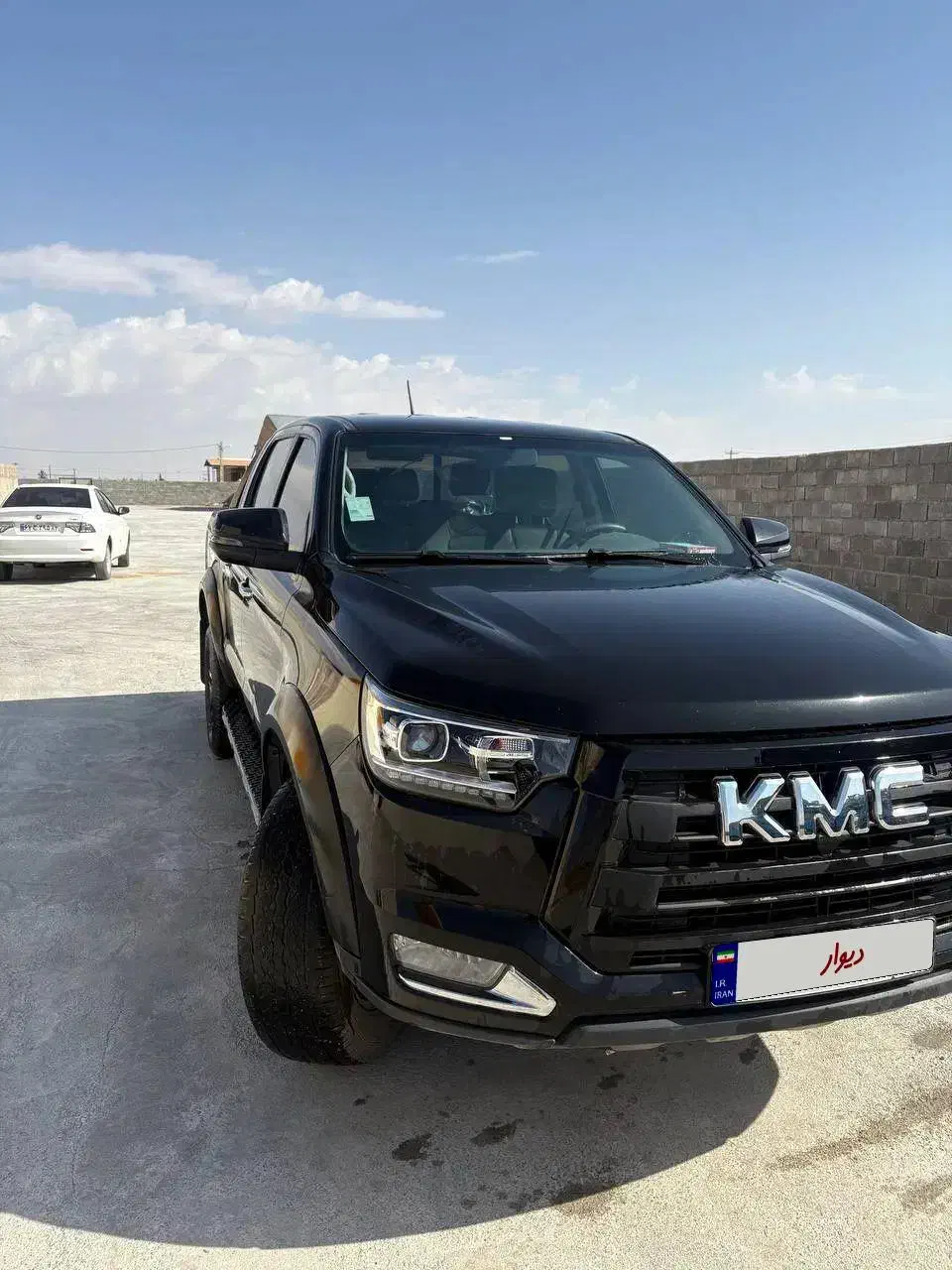 KMc T8|خودرو سواری و وانت|چاهک, |دیوار