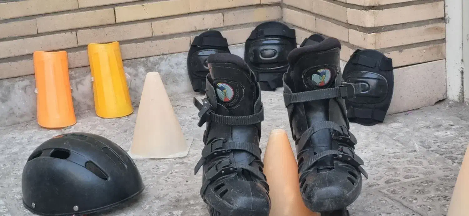 اسکیت با وسایل جانبی کامل|دوچرخه، اسکیت، اسکوتر|اصفهان, شاهزید|دیوار