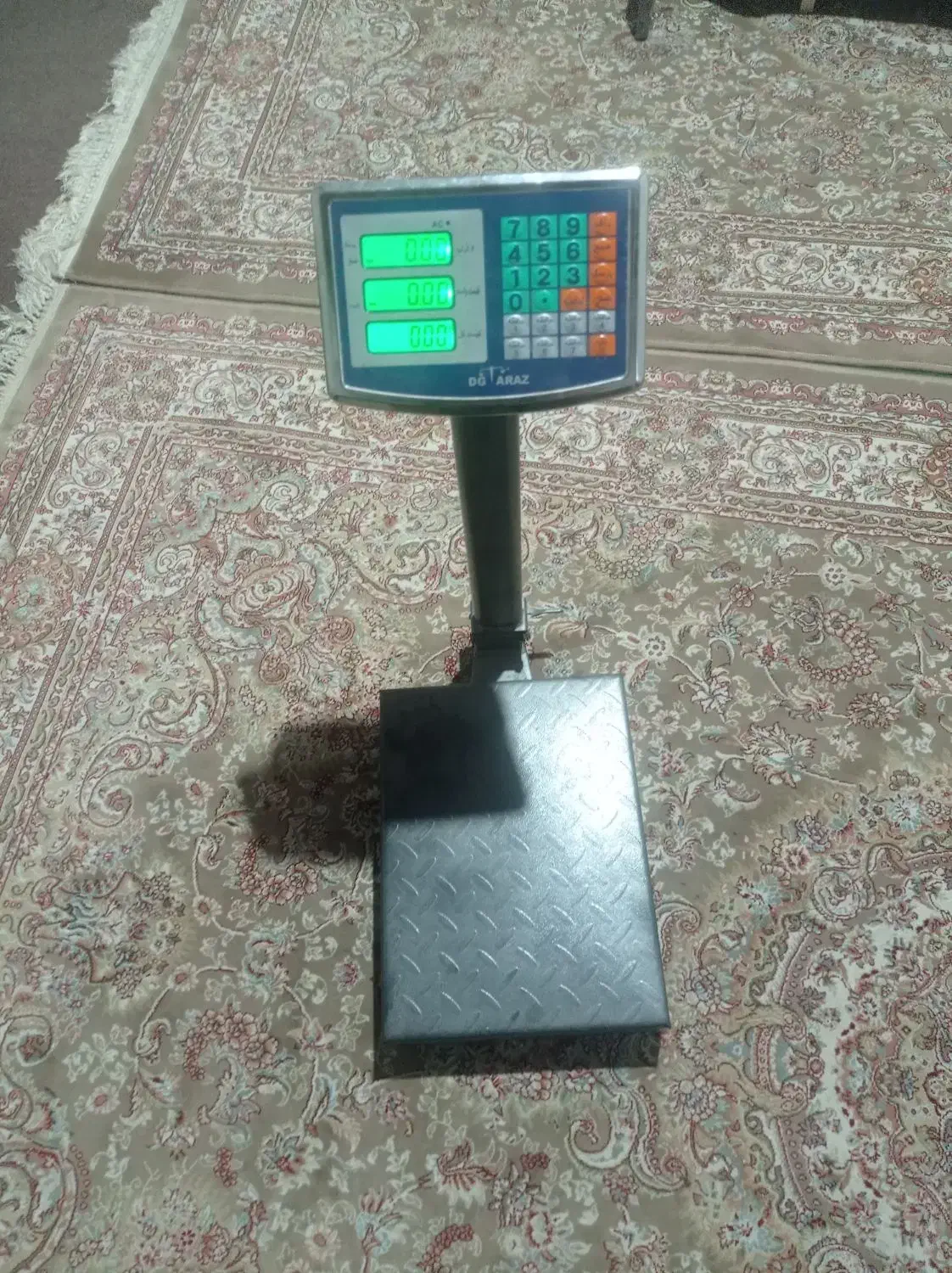 ترازو۱۵۰کیلویی صفرکارنکرده|فروشگاه و مغازه|رشت, چله خانه|دیوار