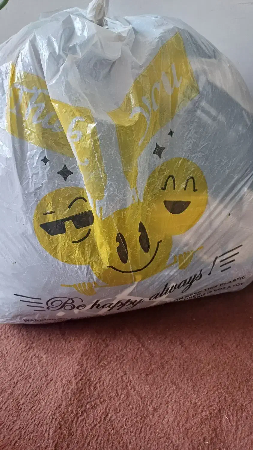 لباس|لباس|فرخ‌شهر, |دیوار