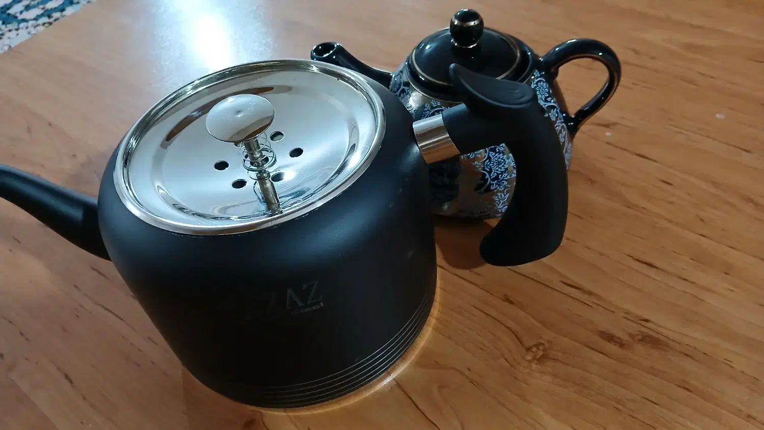 کتری وقوری|قوری، کتری، قهوه‌ساز دستی|قوچان, |دیوار