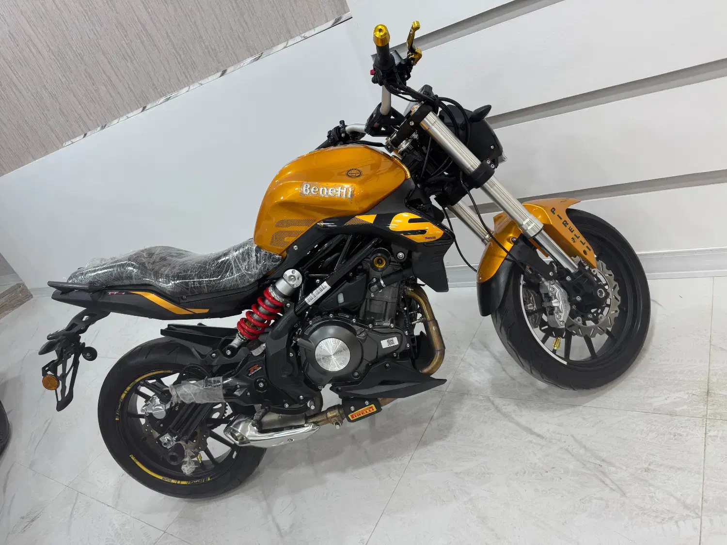 بنلی جفت ۳۰۰|موتورسیکلت|کرمان, |دیوار