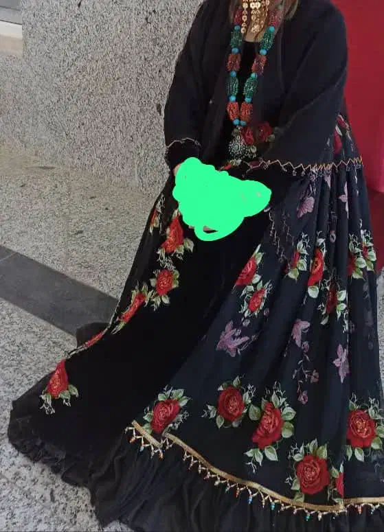 لباس محلی|لباس|یاسوج, |دیوار