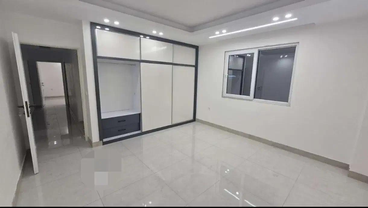 اجاره آپارتمان ۲۰۰متر نوساز اوایل خیابان نور|اجارهٔ آپارتمان|آمل, |دیوار