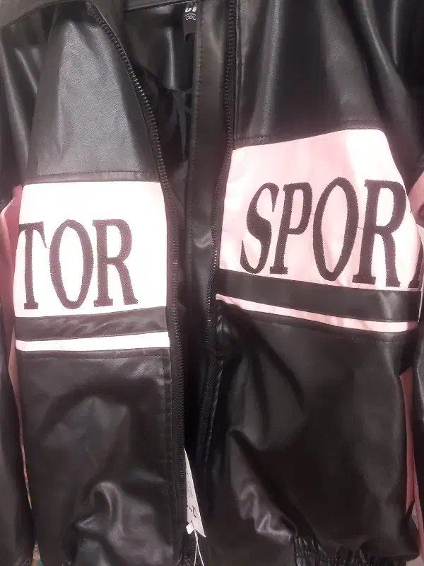 لباس|لباس|بومهن, |دیوار