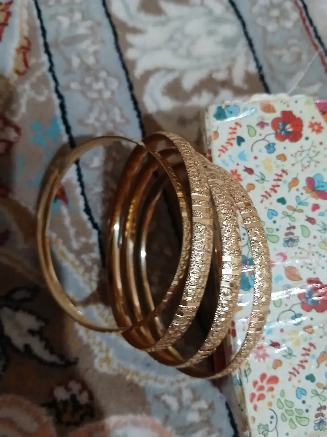 النگوی طلاروس رنگ ثابت مادام العمر|بدلیجات|قم, بکایی|دیوار