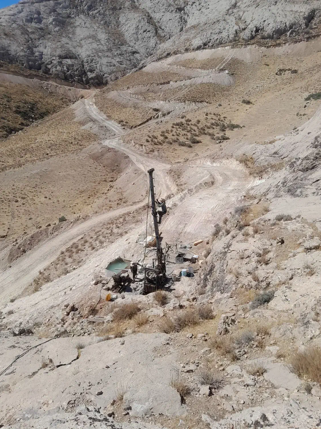 نمونه گیری معدن|خدمات پیشه و مهارت|تربتحیدریه, پائین ولایت|دیوار