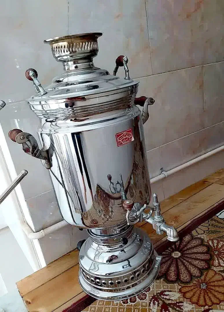 سماور گازی بزرگ|سماور، چایساز، قهوهساز|تبریز, |دیوار