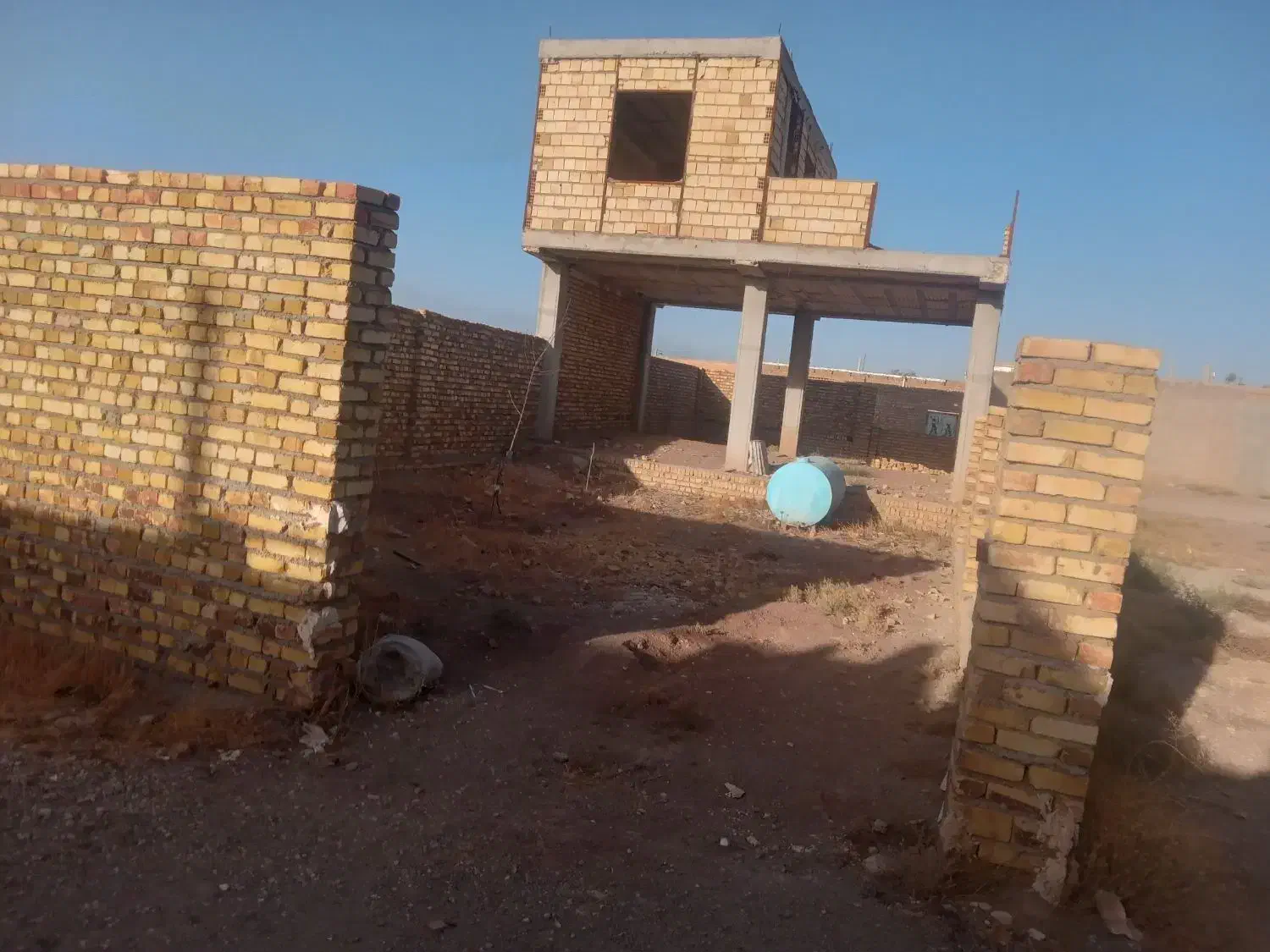 فروش ساختمان نیمه کاره مسکونی|پیشفروش املاک|دشتابی, |دیوار