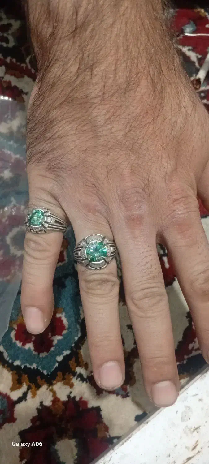 ۲۲گرم طلا ۱۸عیارپایه و۳۰۰|جواهرات|اسلامآباد غرب, |دیوار