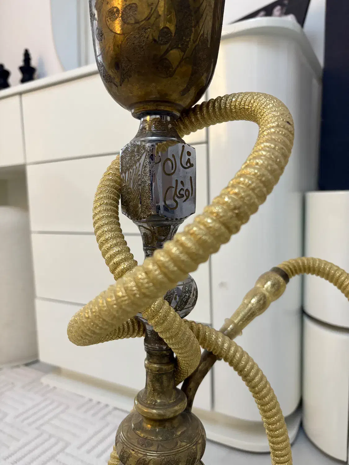 قلیون اصل حاج اوغلی کاملا سالم|کلکسیون و سرگرمی|تهران, دهم فروردین|دیوار