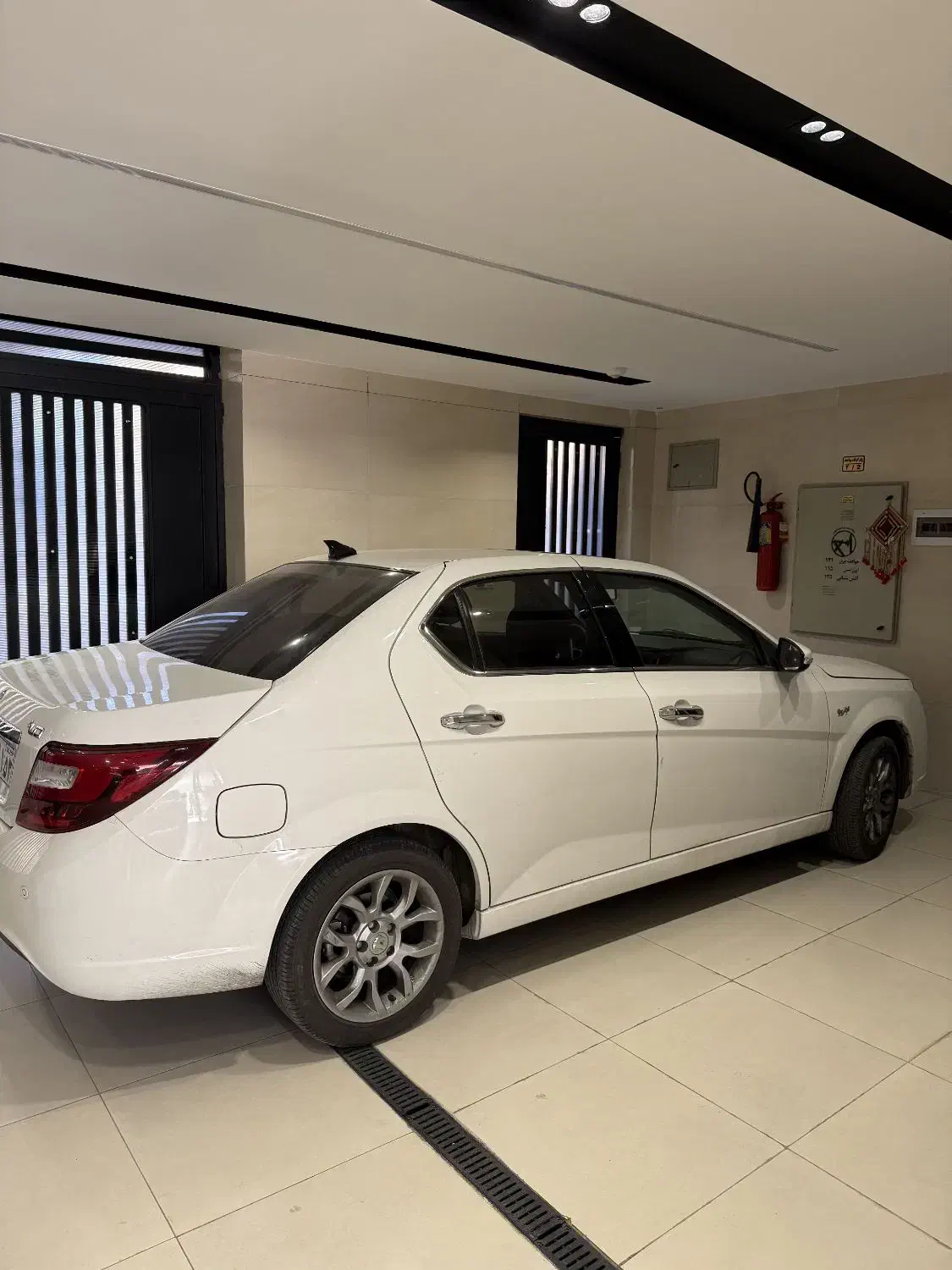 دنا پلاس اتومات|خودرو سواری و وانت|شاهین‌شهر, سعدی جنوبی|دیوار