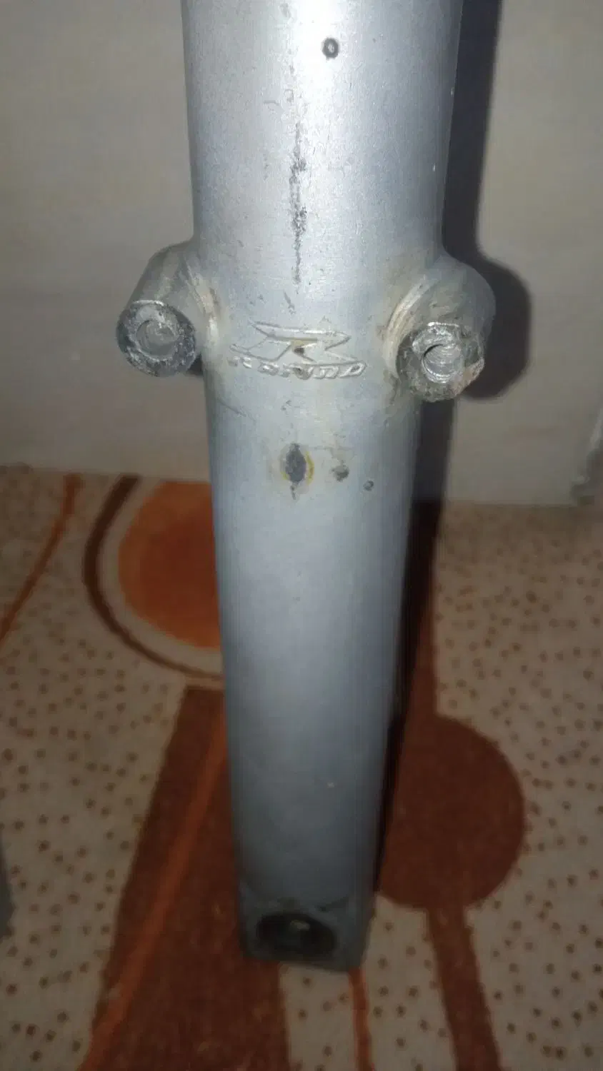 کمک جلو موتور ۱۲۵|قطعات یدکی و لوازم جانبی|شیراز, مسلم|دیوار