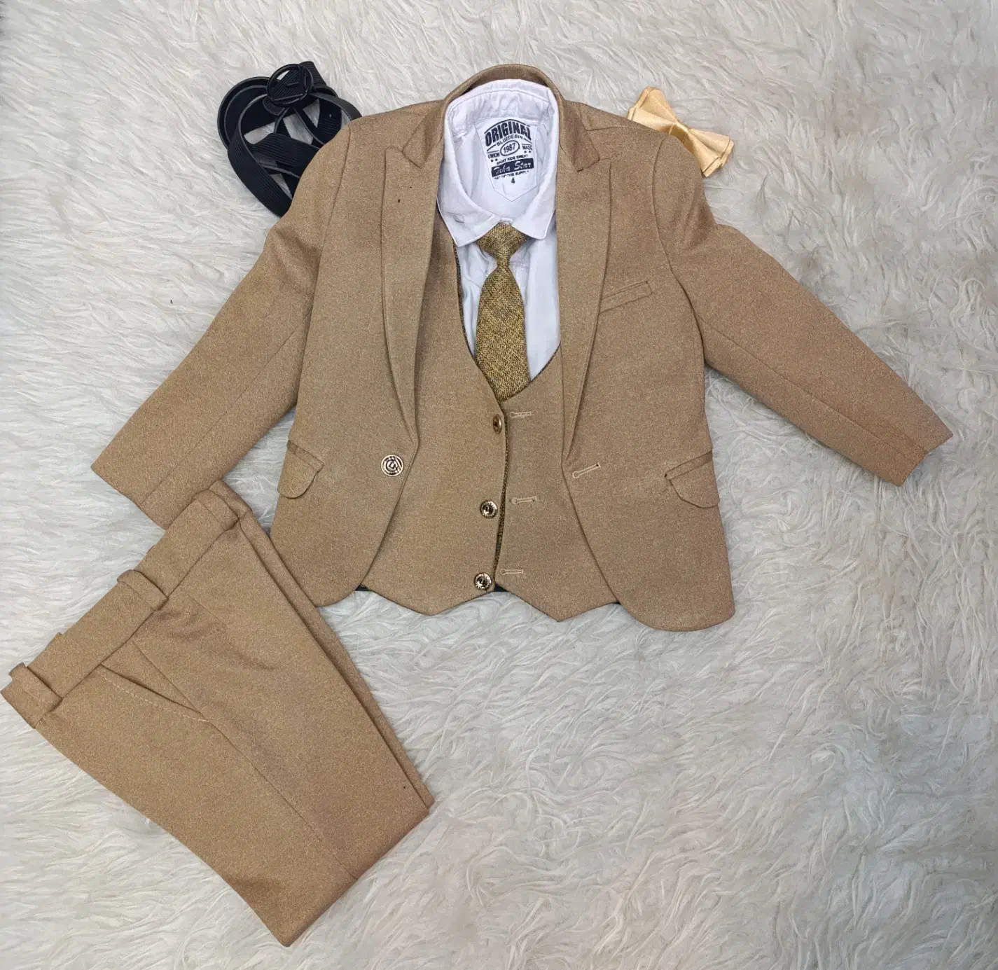 کت و شلوار بچه گانه|کفش و لباس بچه|تهران, افسریه شمالی|دیوار